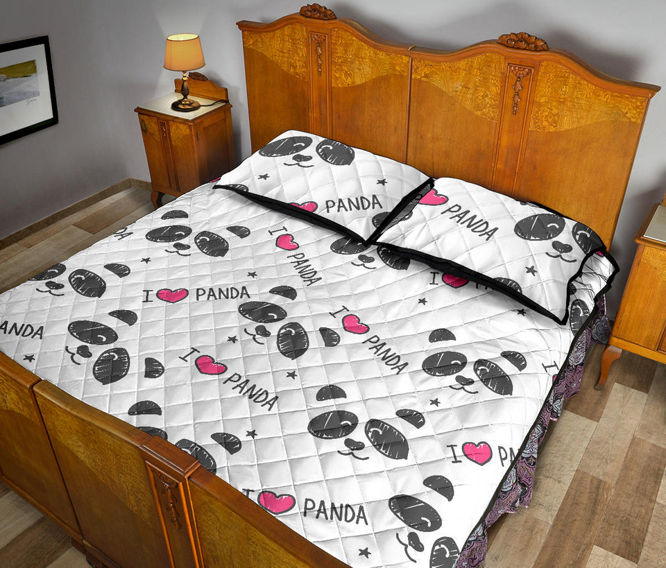 Hand Drawn faces of pandas pattern Quilt Bed Set