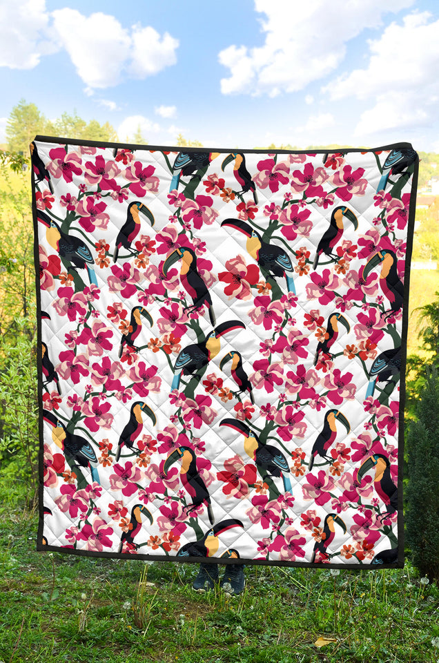 Toucan Flower Design Pattern Premium Quilt