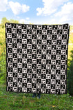 Music Notes Pattern Print Design 01 Premium Quilt