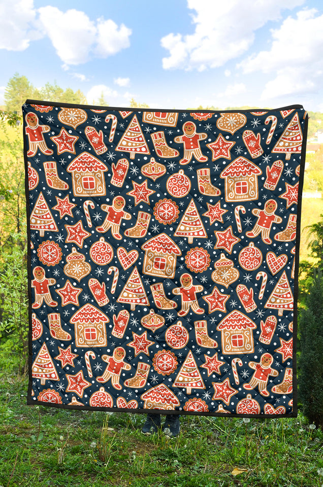 Christmas Gingerbread Cookie Pattern Premium Quilt