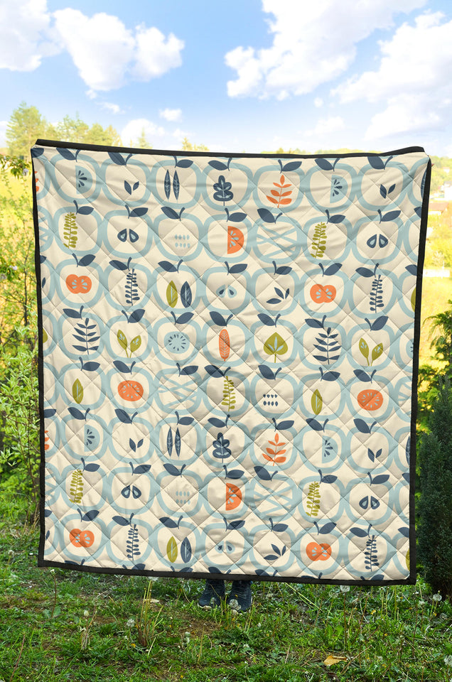 Apples Leaves Pattern Premium Quilt