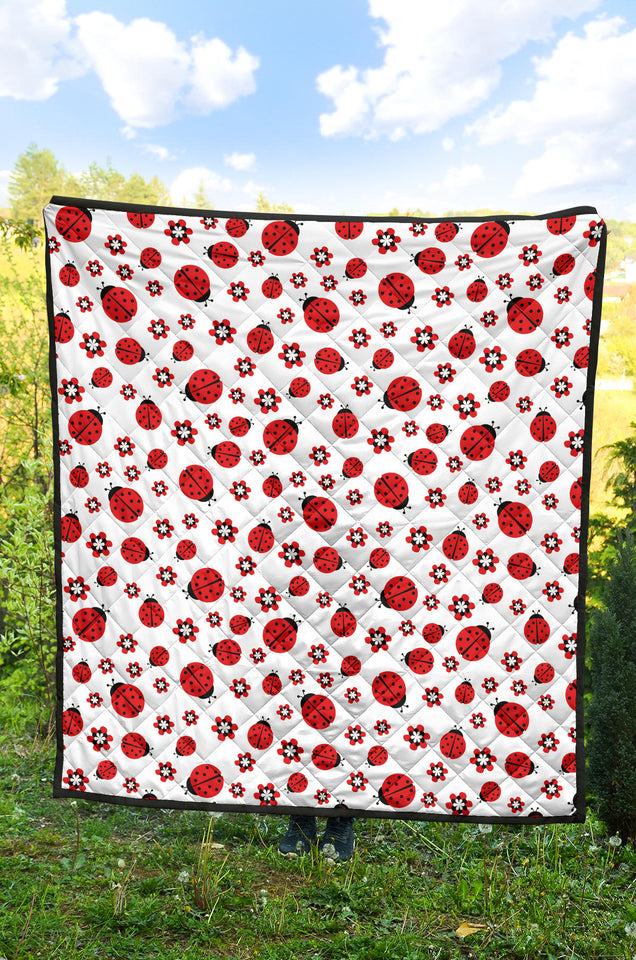 Ladybug Pattern Print Design 04 Premium Quilt
