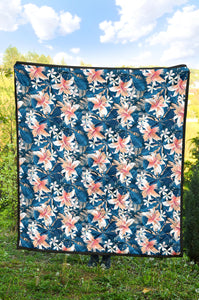 Hibiscus Pattern Print Design 02 Premium Quilt