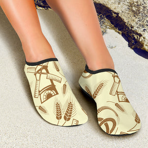 Windmill Wheat Pattern Aqua Shoes