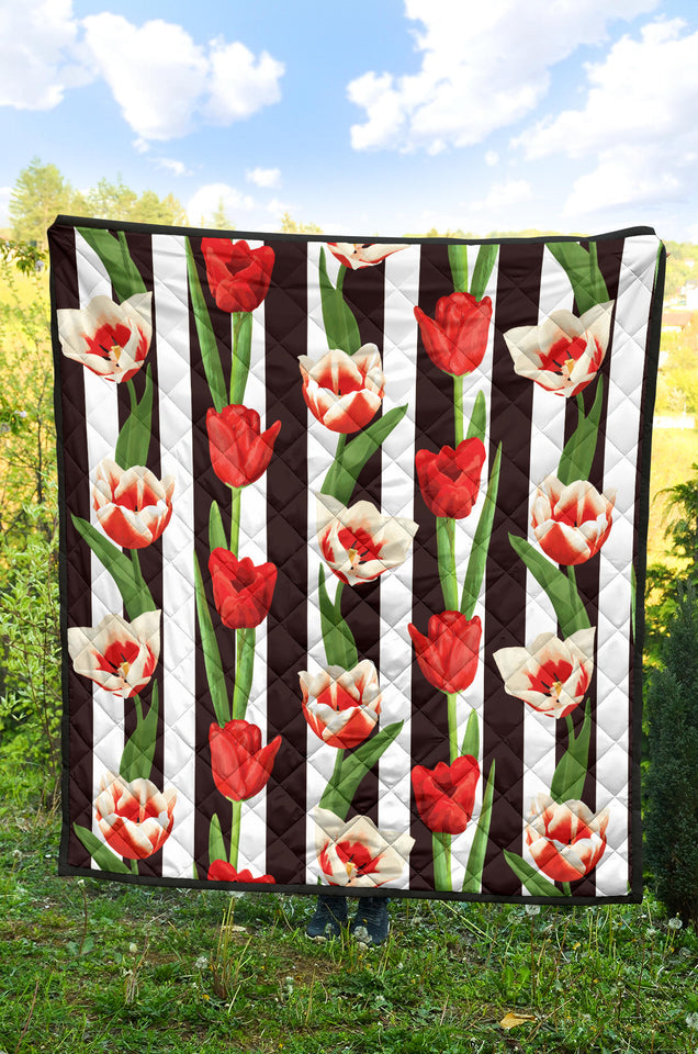 Red And White Tulips Pattern Premium Quilt