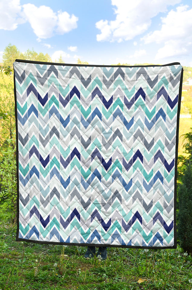 Zigzag  Chevron Blue Pattern Premium Quilt