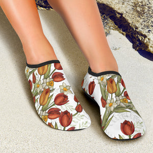 Red Tulips And Daffodils Pattern Aqua Shoes