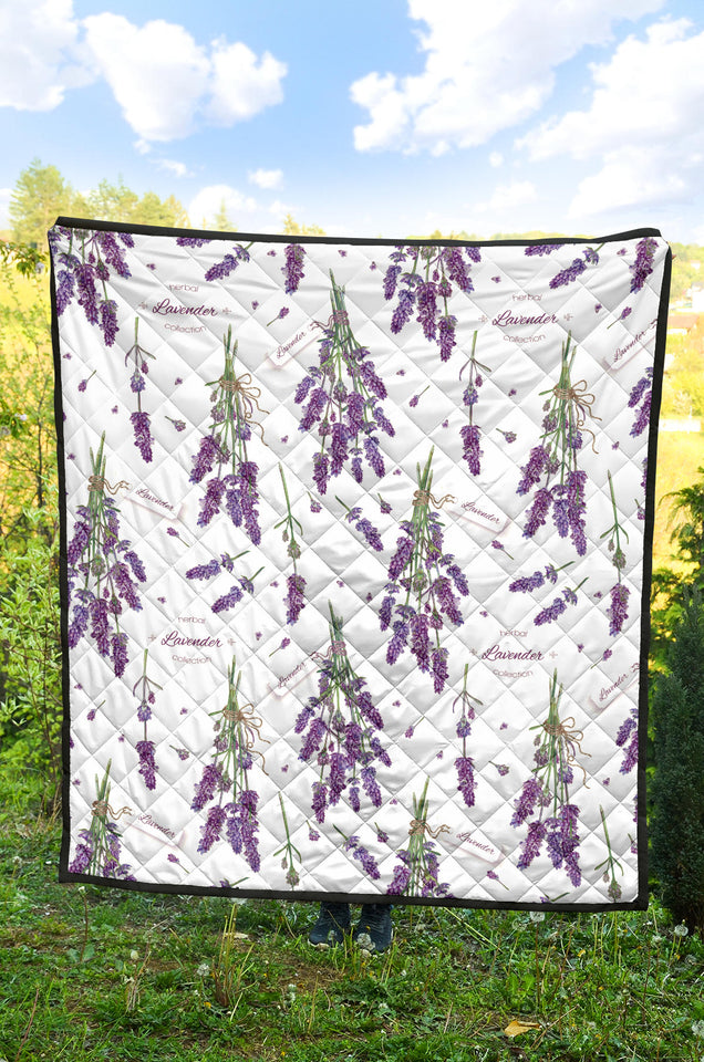 Lavender Flower Design Pattern Premium Quilt