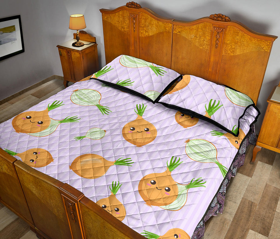 cute onions smiling faces purple background Quilt Bed Set