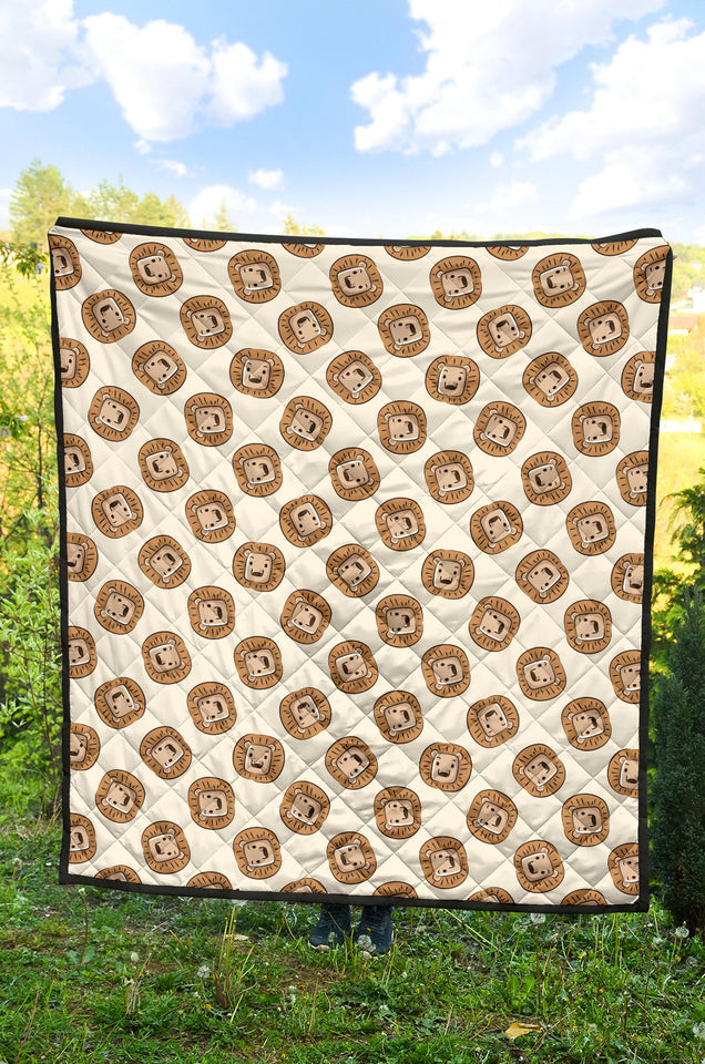 Lion Pattern Print Design 01 Premium Quilt