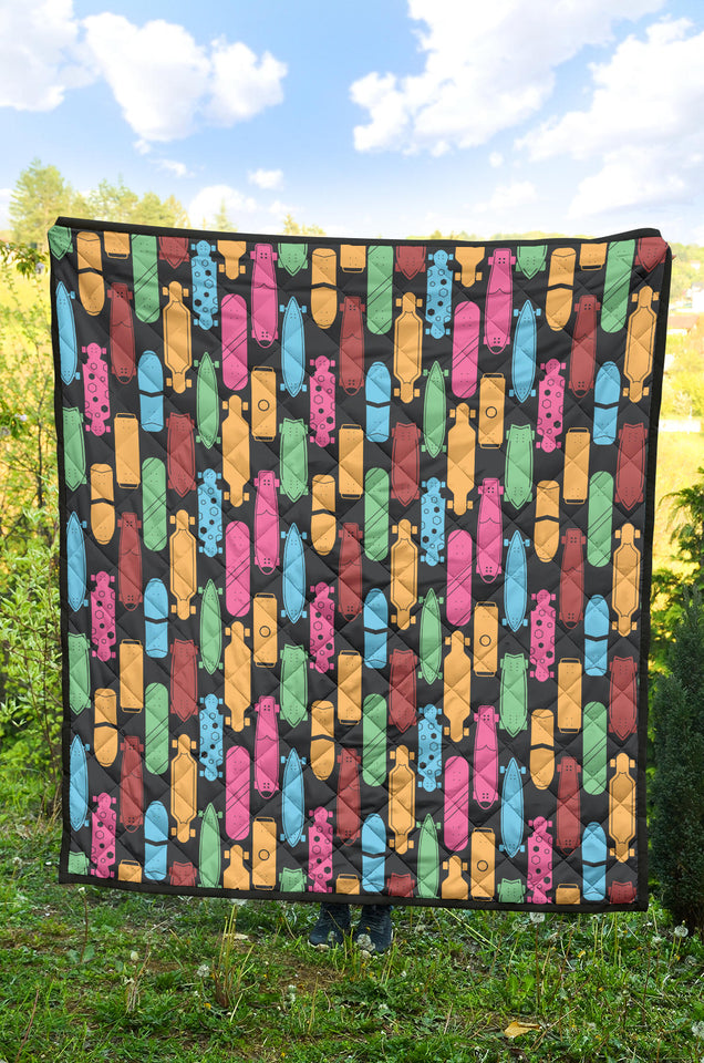 Skate Board Pattern Print Design 02 Premium Quilt