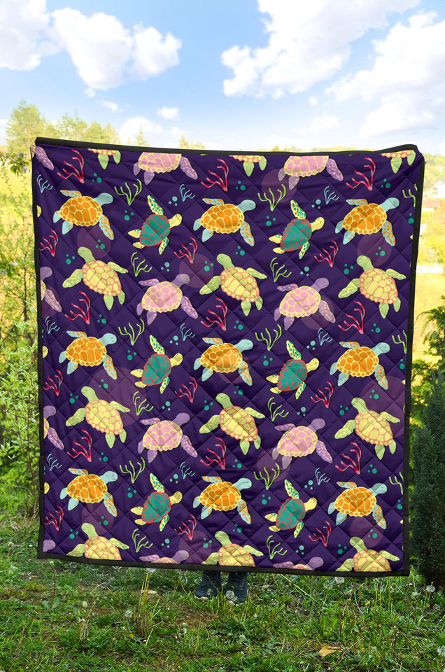 Colorful Sea Turtle Pattern Premium Quilt