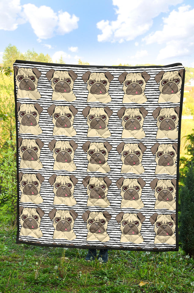 Happy Pug Pattern Premium Quilt