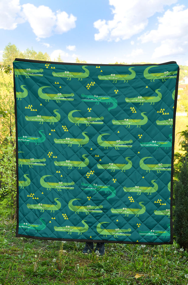 Crocodile Pattern Premium Quilt
