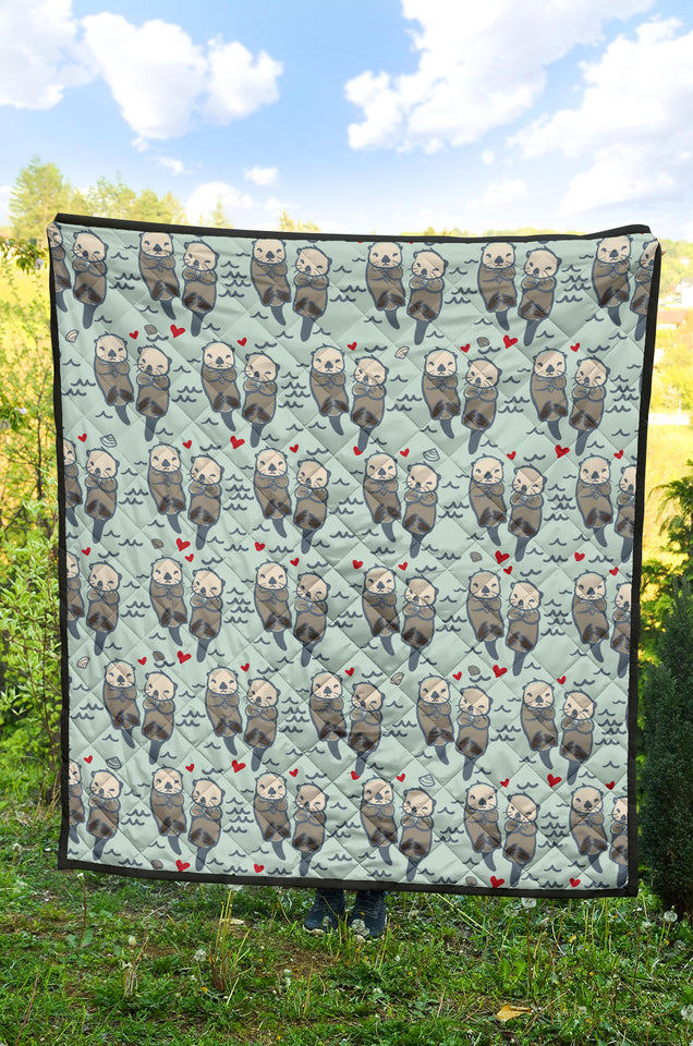 Lovely Sea Otter Pattern Premium Quilt