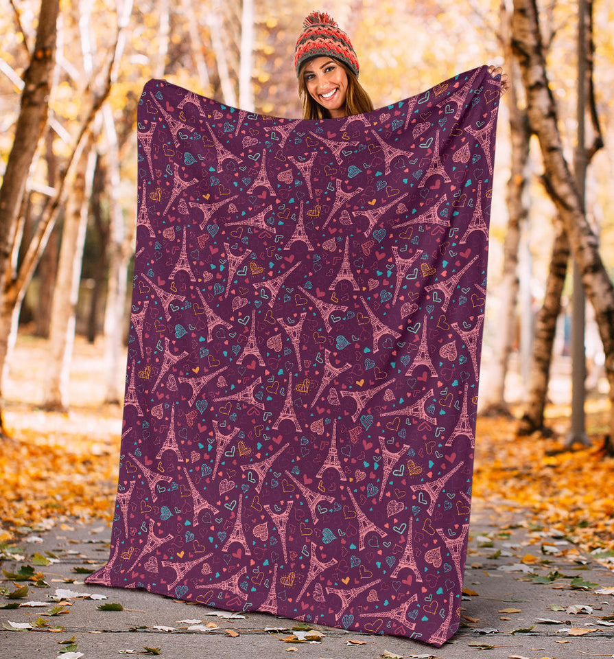 Eiffel Tower Heart Pattern Print Design 04 Premium Blanket