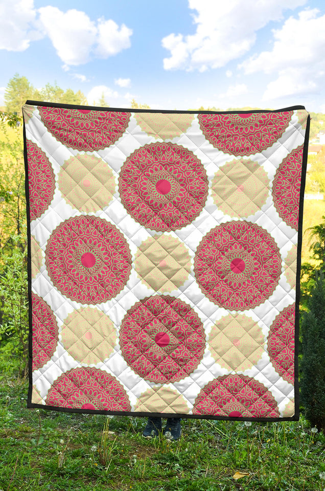 Circle Indian Pattern Premium Quilt