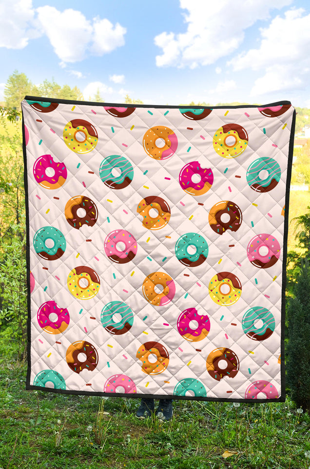 Donut Pattern Glaze Pink Background Premium Quilt