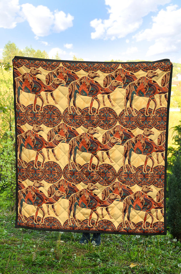 Camel Polynesian Tribal Design Pattern Premium Quilt