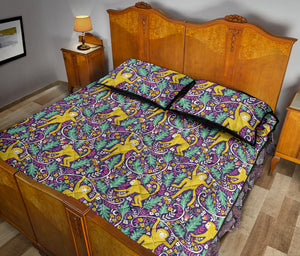 Cute yellow monkey leaves pattern Quilt Bed Set
