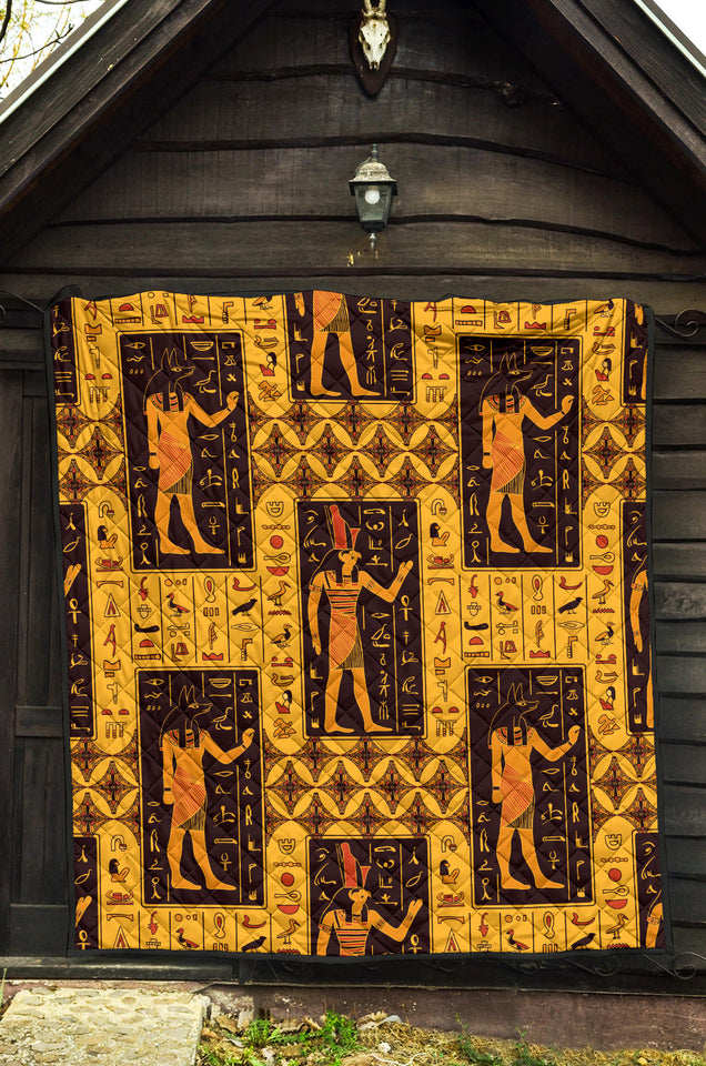 Egypt Hieroglyphics Pattern Print Design 05 Premium Quilt