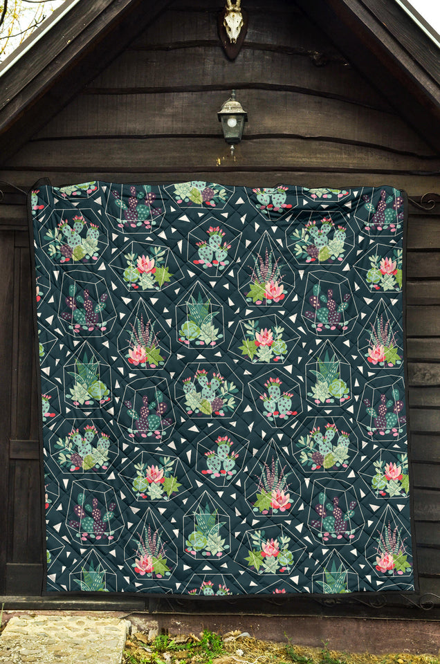 Cactus Glass Terrarium Pattern Premium Quilt