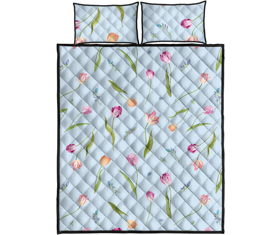 Watercolor Tulips pattern Quilt Bed Set