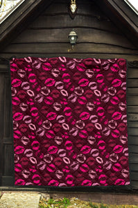 Lips Pattern Print Design 03 Premium Quilt