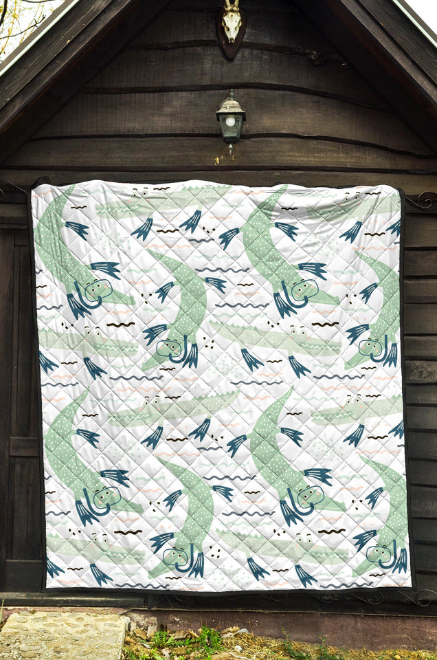 Crocodile Diver Pattern Premium Quilt