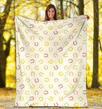 Horseshoes Pattern Print Design 02 Premium Blanket