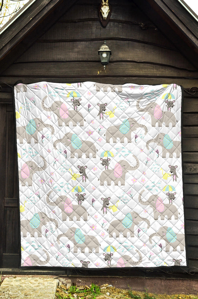 Cute Elephant Mouse Pattern Premium Quilt