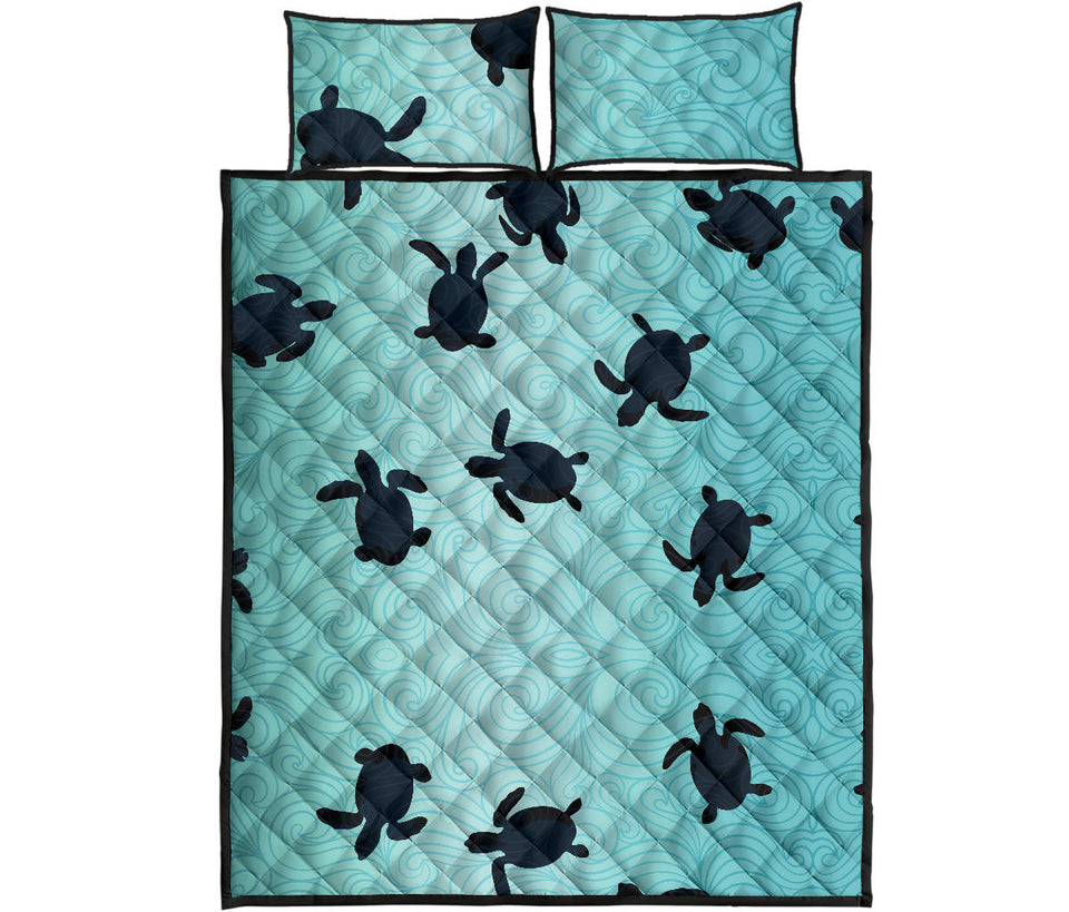 Sea turtle with blue ocean backgroud Quilt Bed Set