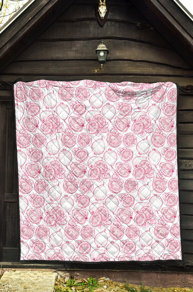 Sketch Guava Pattern Premium Quilt