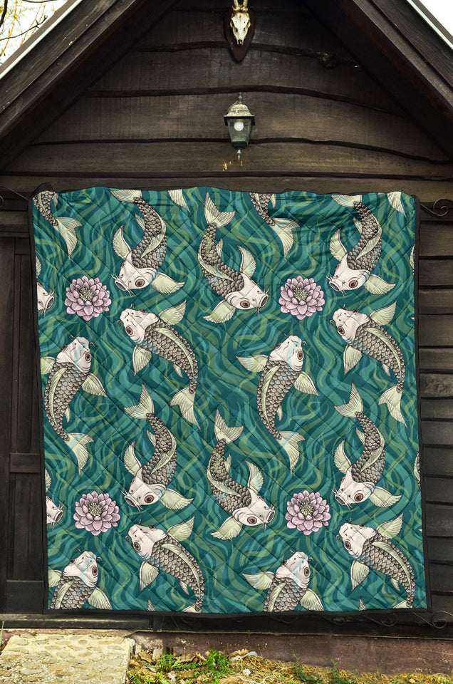 Koi Fish Carp Fish Lotus Pattern Premium Quilt