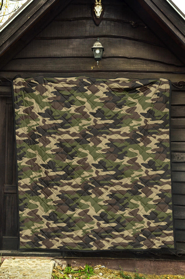 Dark Green Camo Camouflage Pattern Premium Quilt
