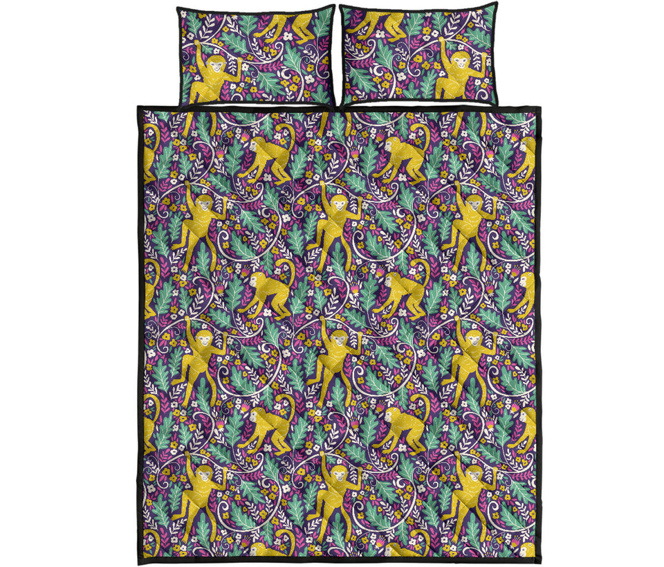 Cute yellow monkey leaves pattern Quilt Bed Set