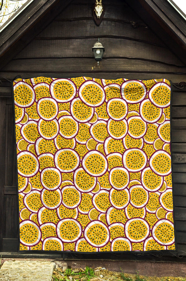Passion Fruits Slice Pattern Premium Quilt