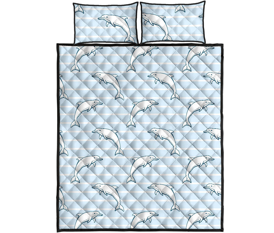 Dolphin Blue Striped Background Quilt Bed Set