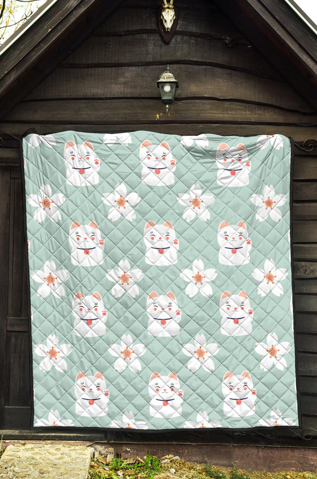Maneki Neko Lucky Cat Sakura Premium Quilt