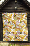 Cool Bee Honeycomb Leaves Pattern Premium Quilt