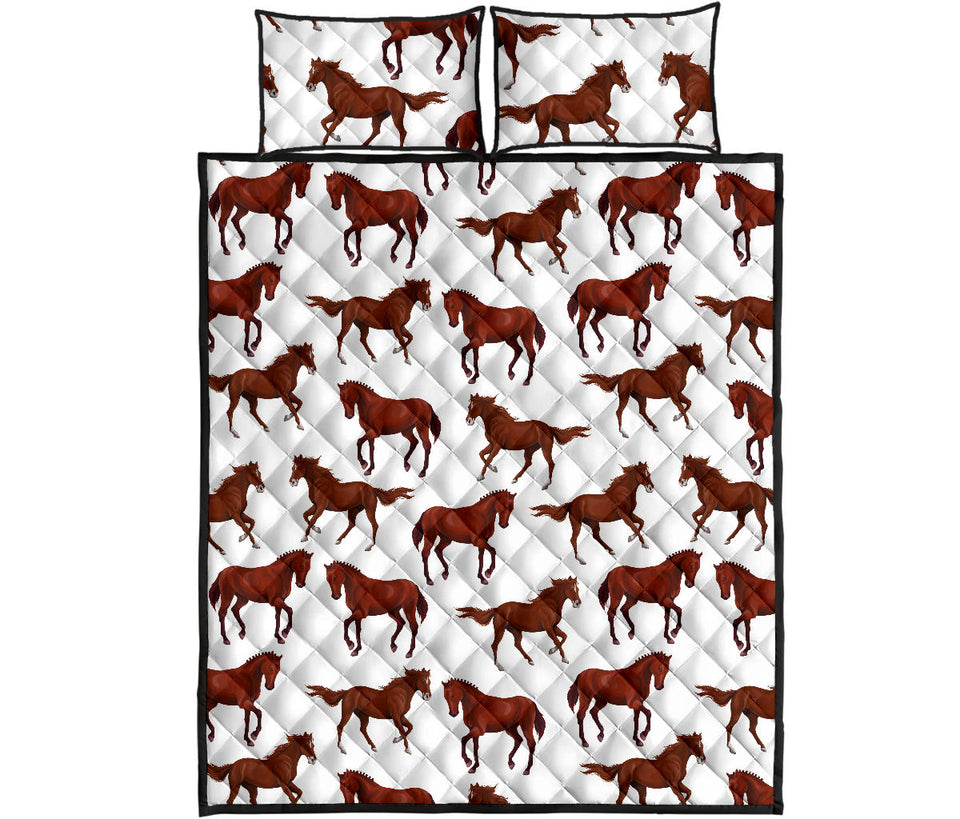 Horses running pattern background Quilt Bed Set