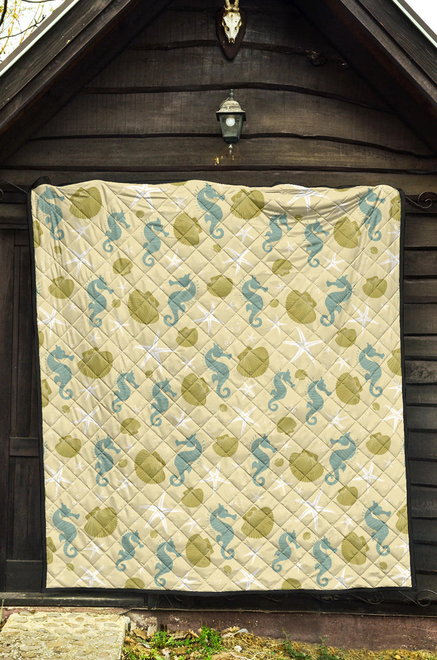 Seahorse Shell Starfish Pattern Background Premium Quilt