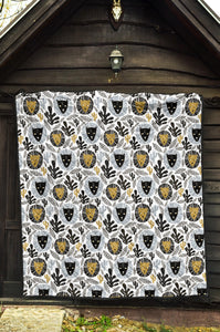 Lion Pattern Print Design 05 Premium Quilt