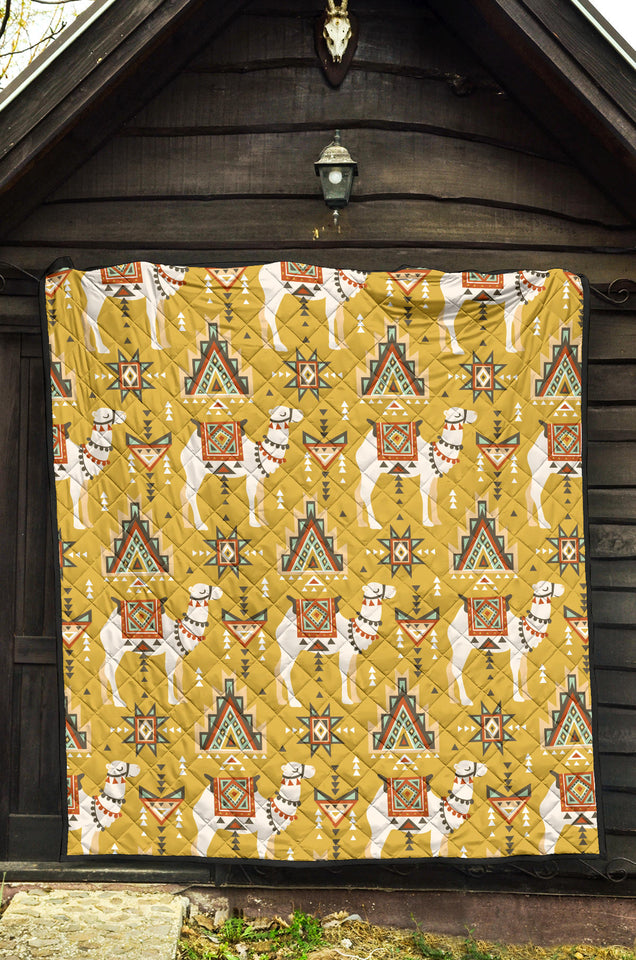 Camels Ethnic Motif Pattern Premium Quilt