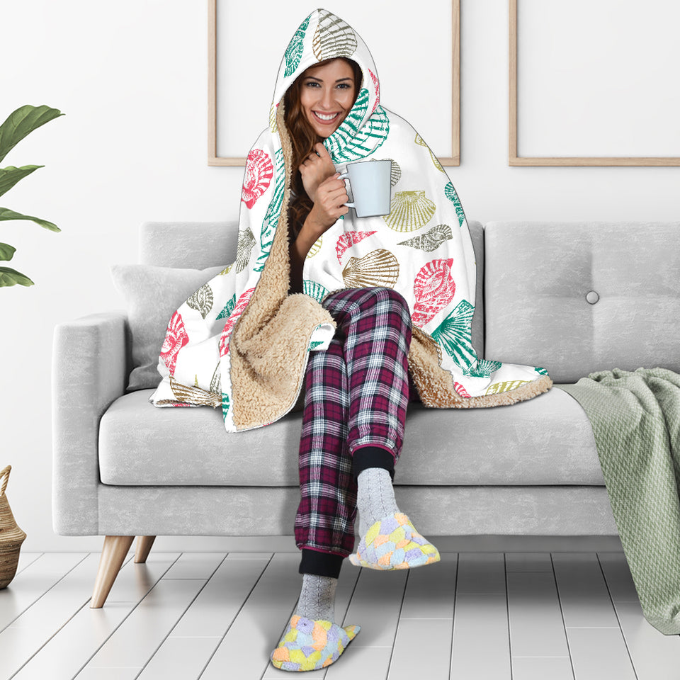 Colorful Shell Pattern Hooded Blanket