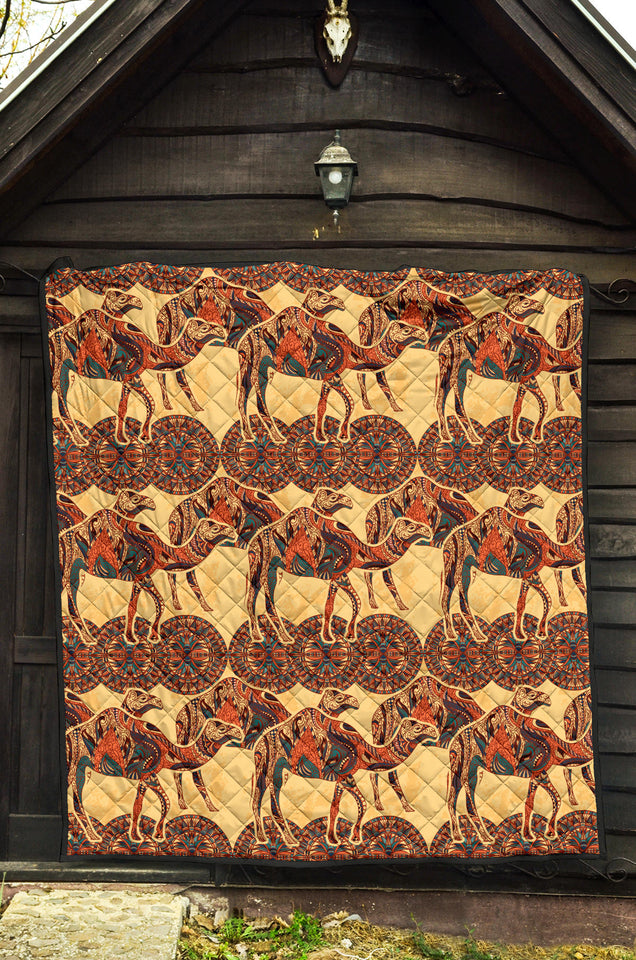 Camel Polynesian Tribal Design Pattern Premium Quilt