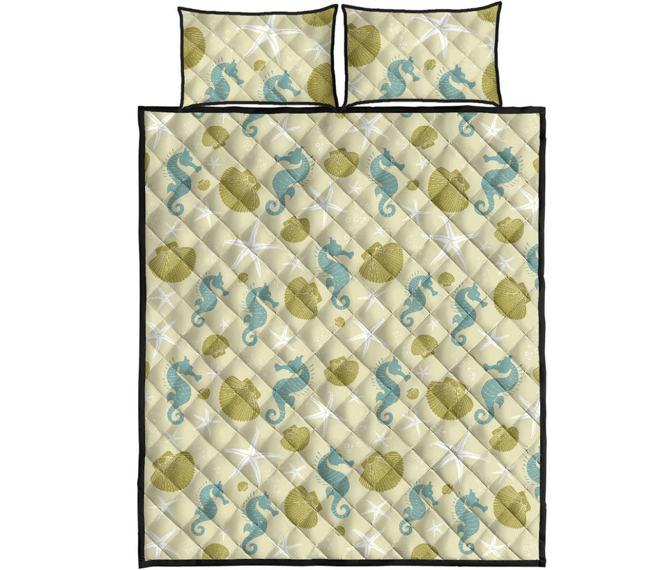 Seahorse shell starfish pattern background Quilt Bed Set