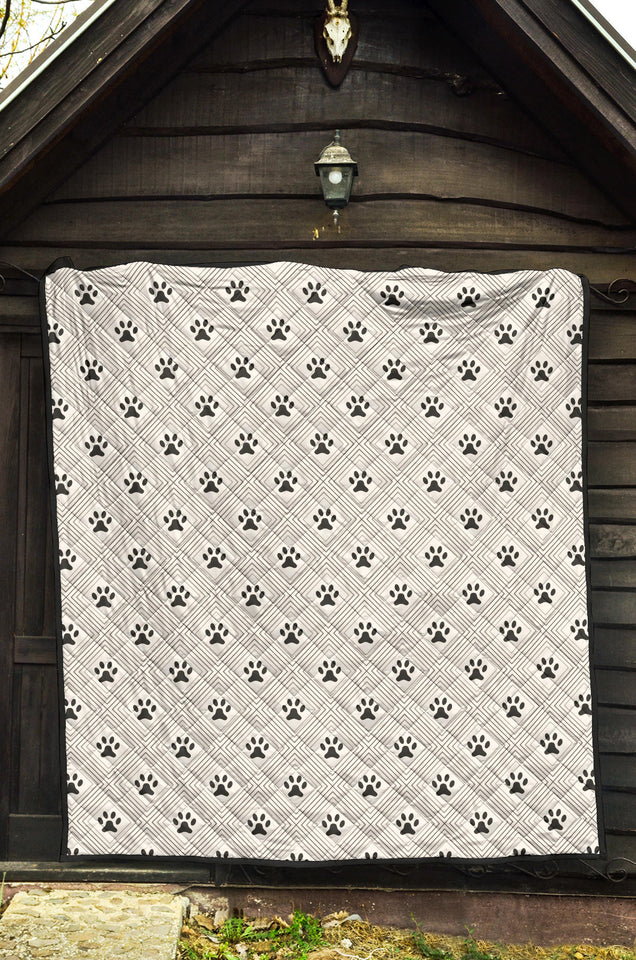 Dog Paws Pattern Print Design 03 Premium Quilt