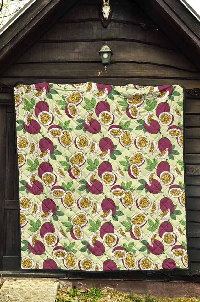 Passion Fruit Pattern Premium Quilt