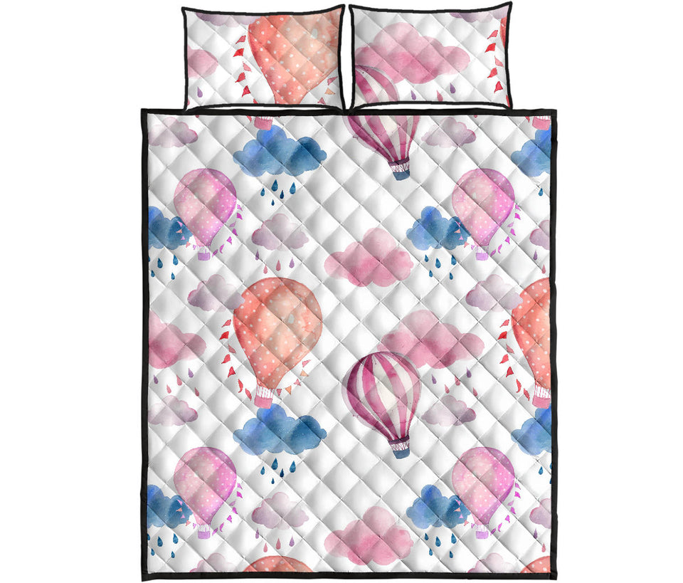 Watercolor air balloon cloud pattern Quilt Bed Set